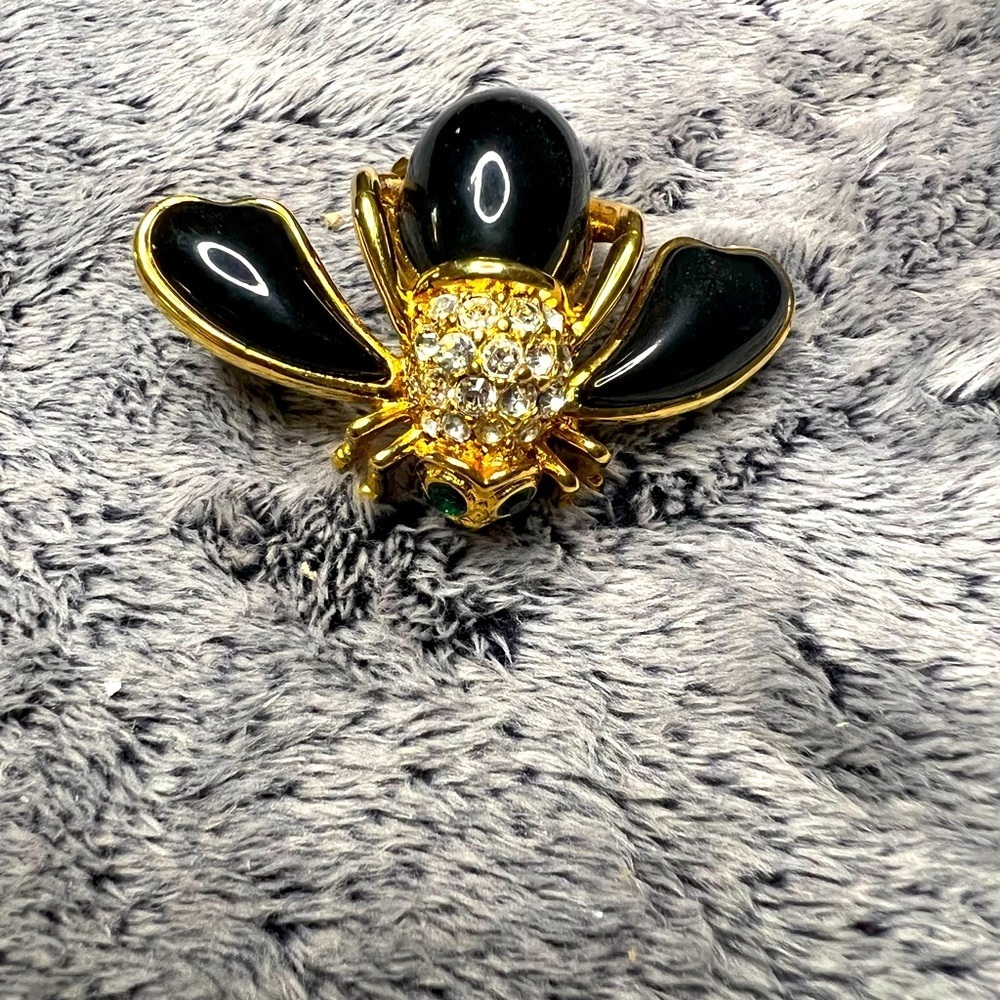 Joan Rivers Black Lucite Pave Crystal Rhinestone Bee Pin Brooch